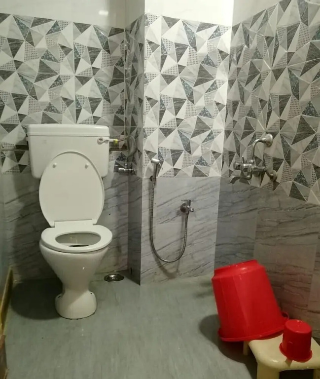 Hotels Heraa International