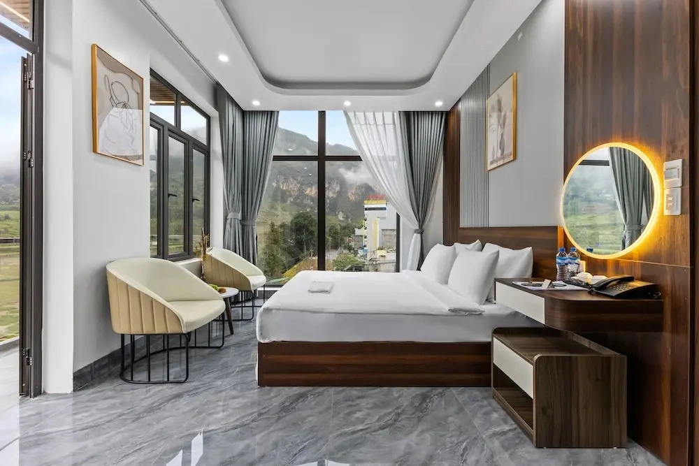 Ha Giang Hill Hotel