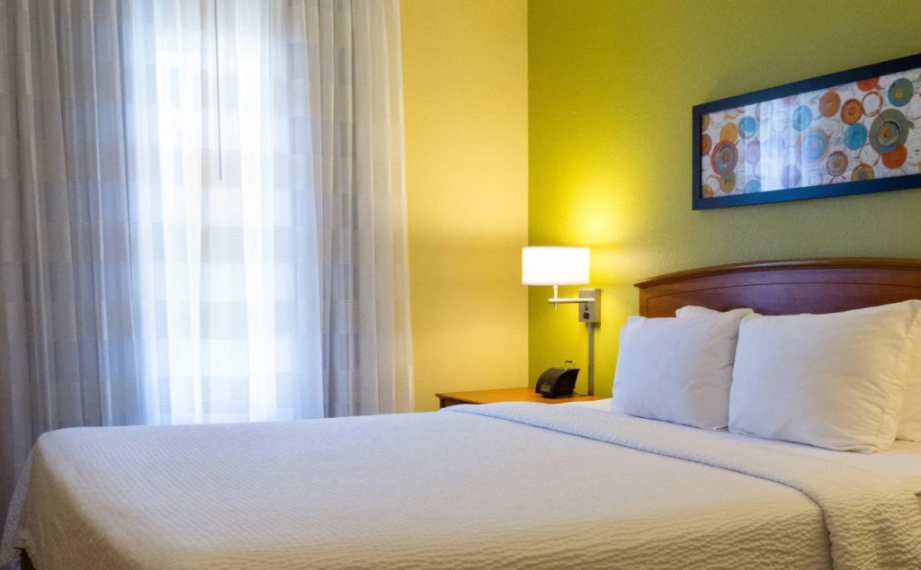 MainStay Suites
