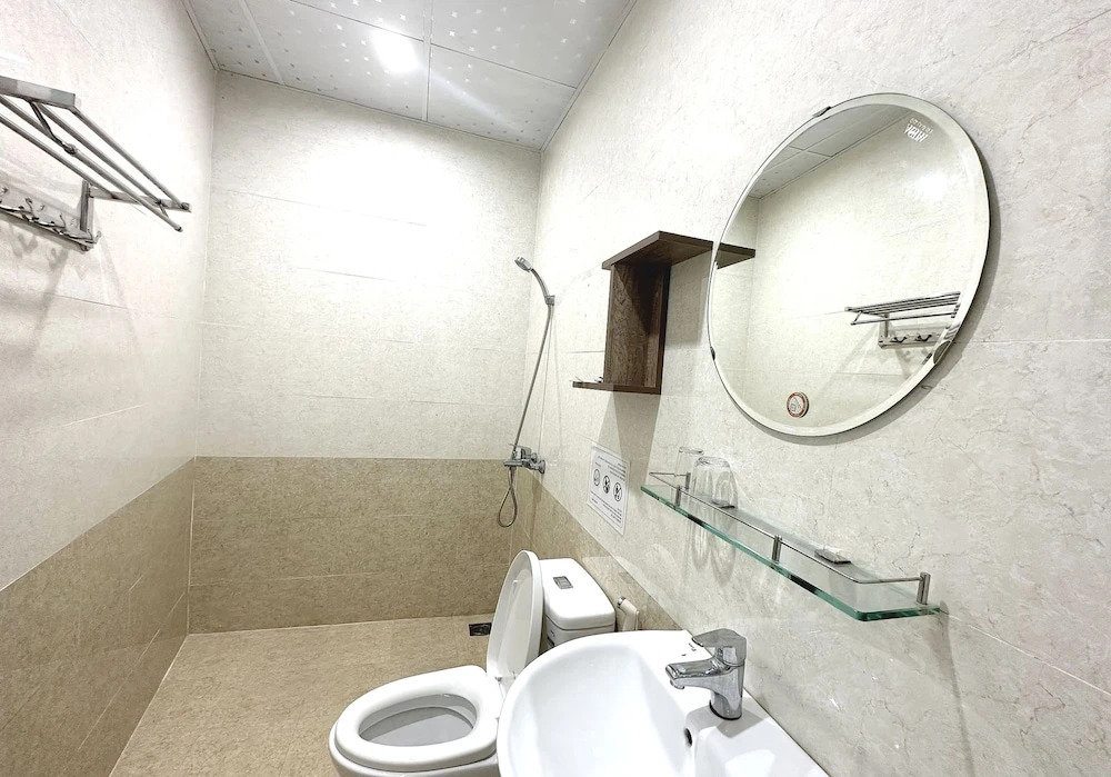 OYO 1195 Vu Thanh Hotel