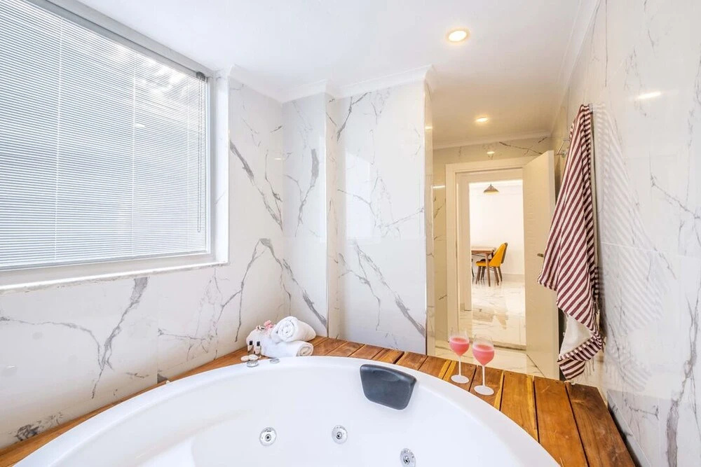 Yosun Suites
