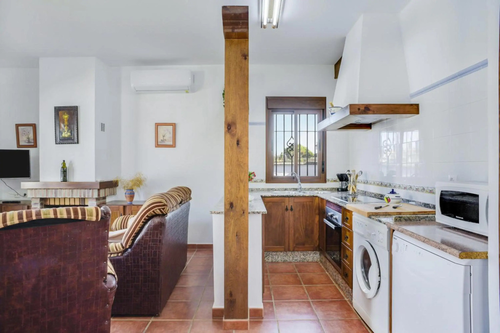 Casa Villanueva 4 - Sólo Familias