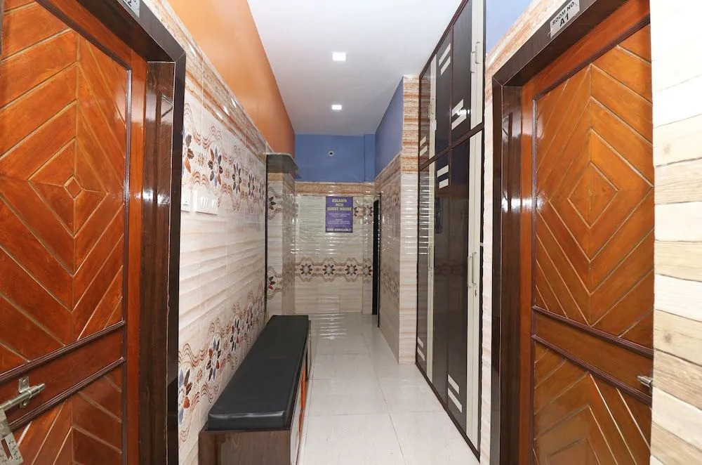Oyo 23364 Kolkata Hcn Guest House