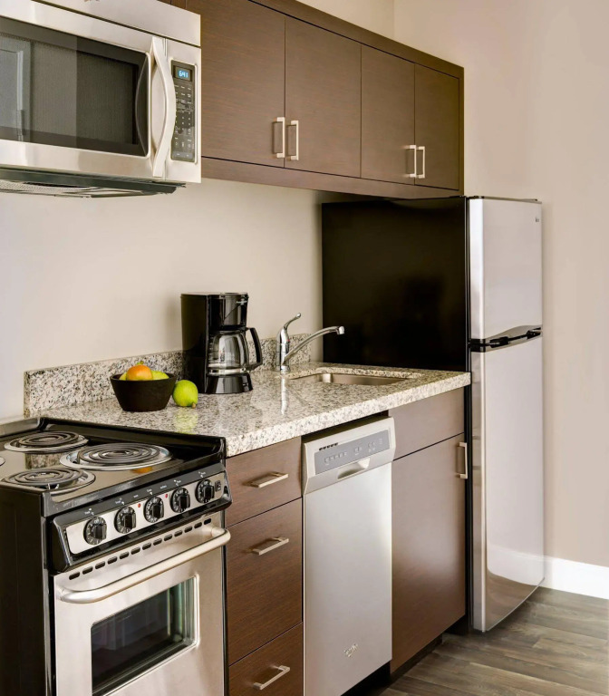 MainStay Suites Middleburg Heights Cleveland Airport