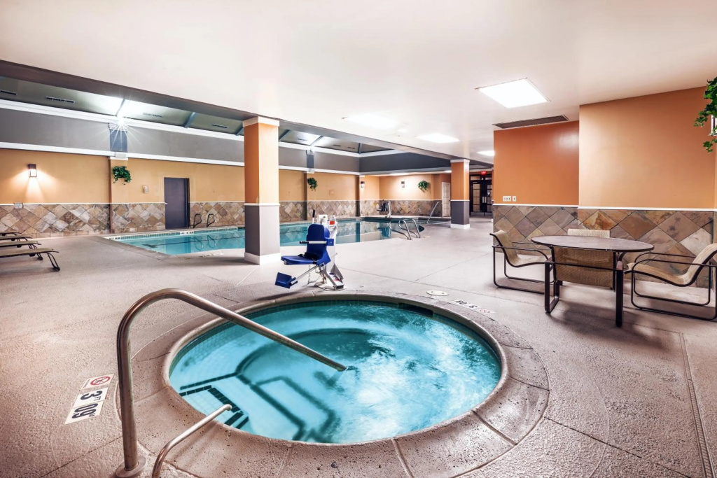 DoubleTree by Hilton Tulsa Downtown