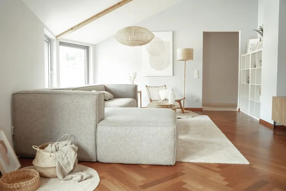 Exquisite 3BR Penthouse w Balc TV & Prkg