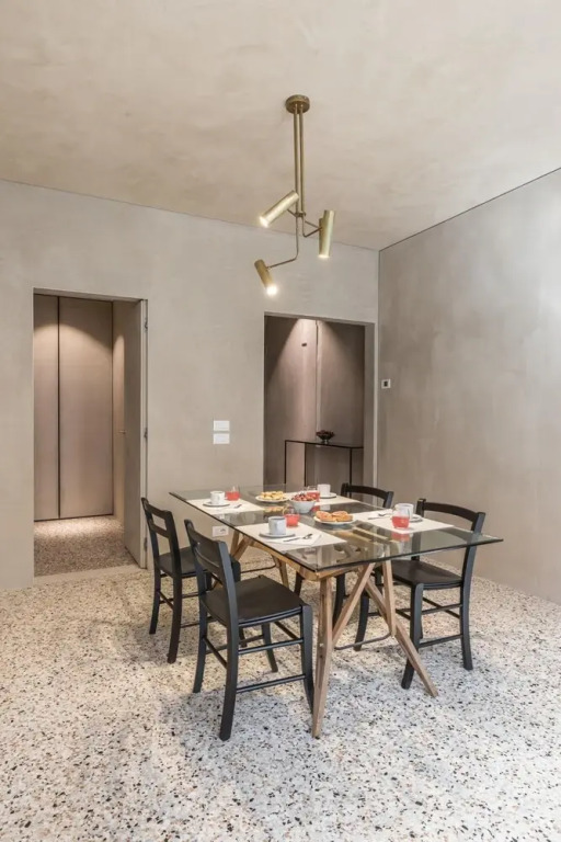 Varoter Design Venetian Studio