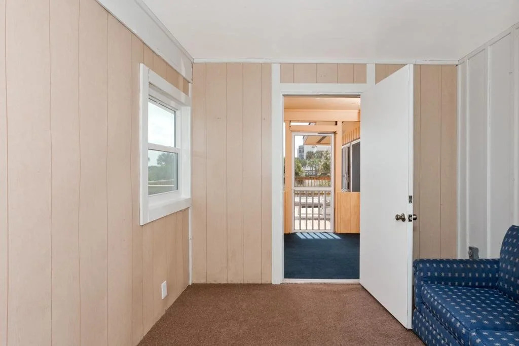 Ocean Sunrise 3 Br home by RedAwning
