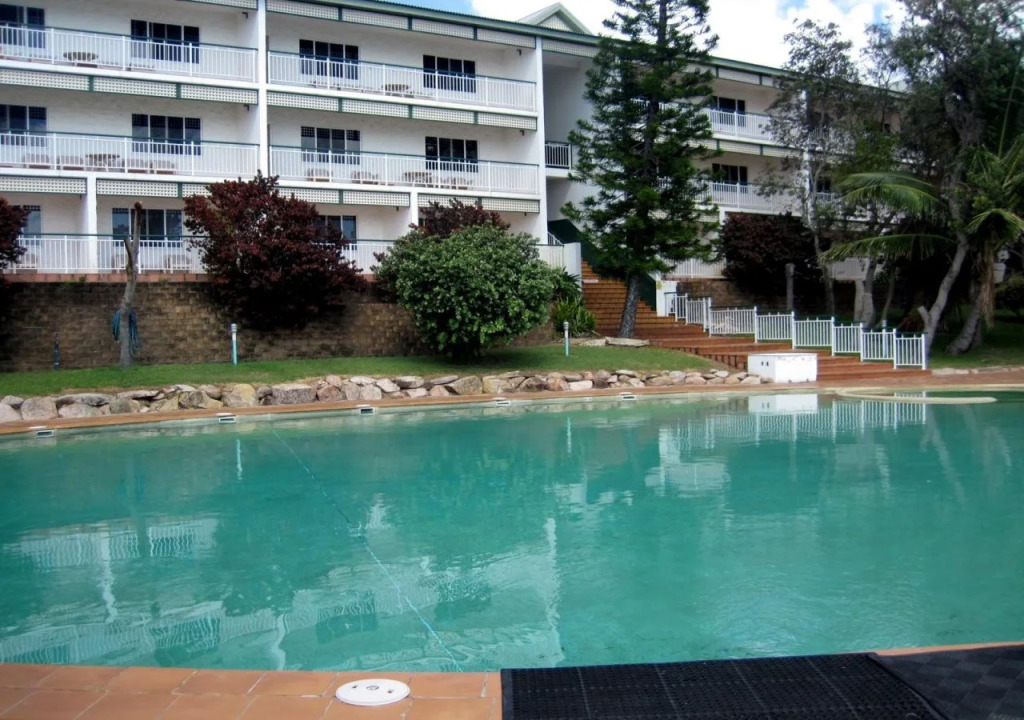Kgari Beach Resort