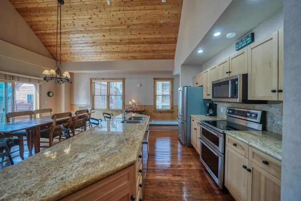 BLCD2 Buffalo Lodge 2 bed 2 bath