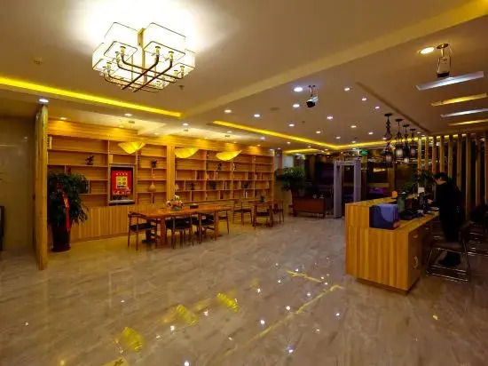 Karamay Red October Boutique Hotel