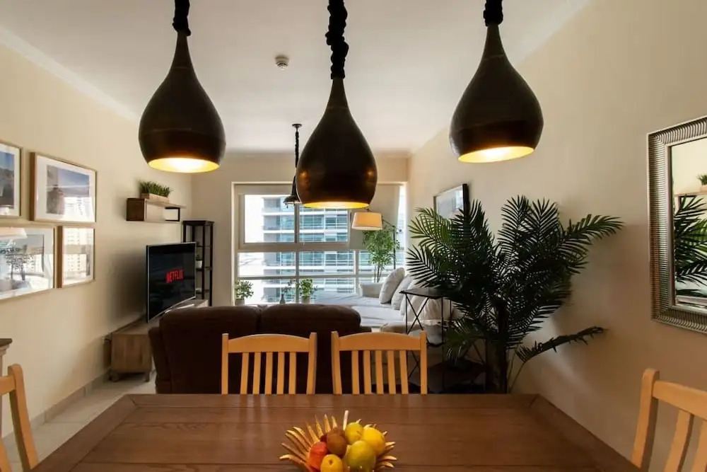 Ideal Apt in Marina, Steps Away From the Beach!