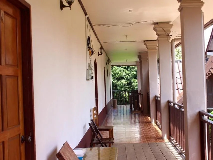 Vang Vieng Chalern Guesthouse