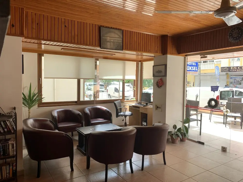 Yuksel Hotel