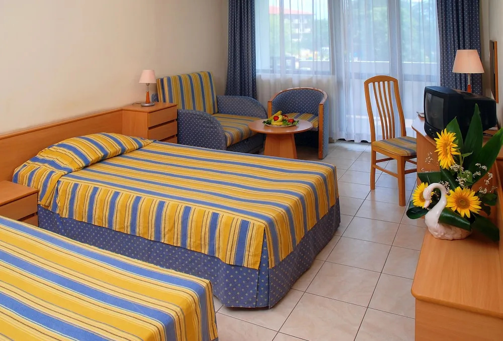 Hotel Lebed