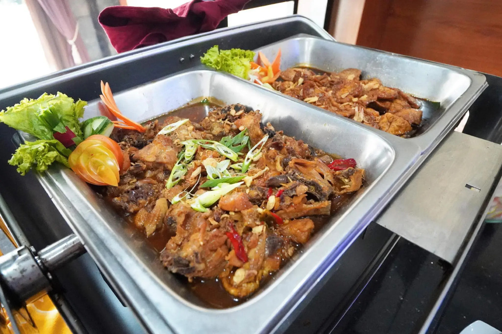 Sutan Raja Hotel Cirebon
