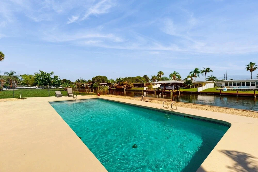 358 Angelo Ln