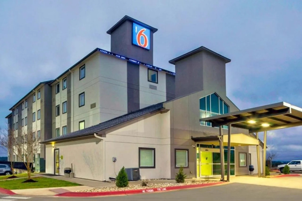 Motel 6-Marble Falls, TX
