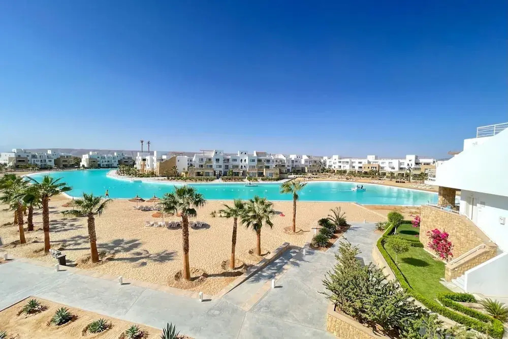 Xuru Stays I Lofty & Lavish 3 BDR @ Swan Lake El Gouna