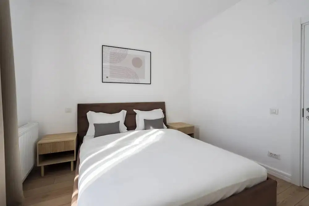 Uphome Suites