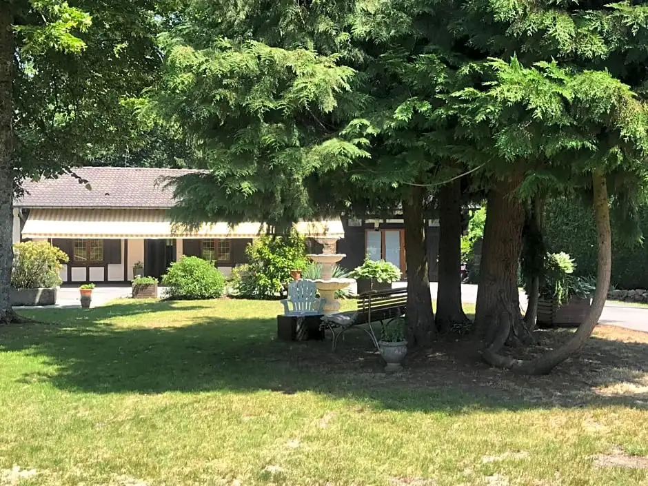 La longère piscine&spa privé