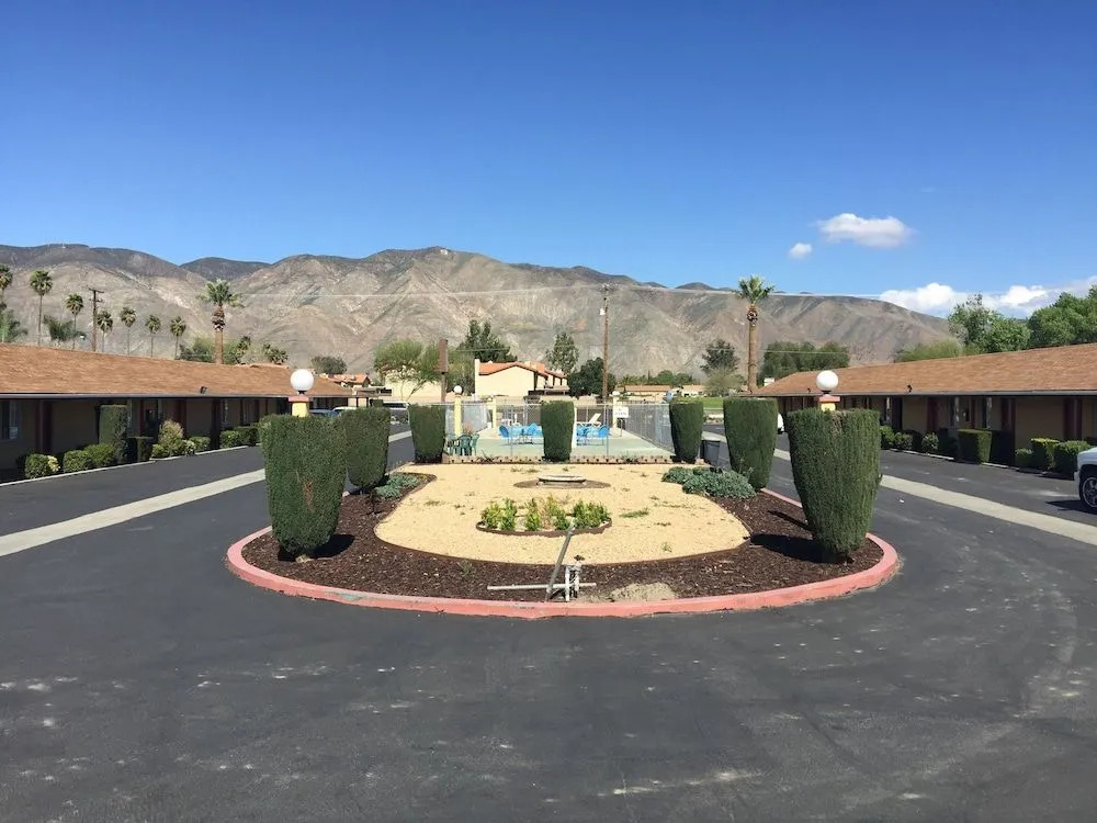 Hacienda Motel