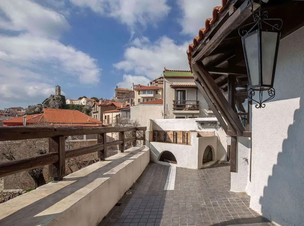 Arachova Nest in the Village