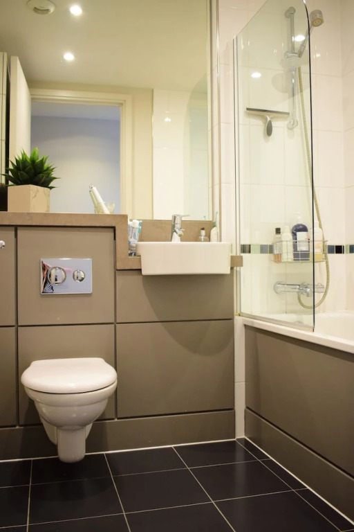 1 Bedroom Apartment Near O'connell Street