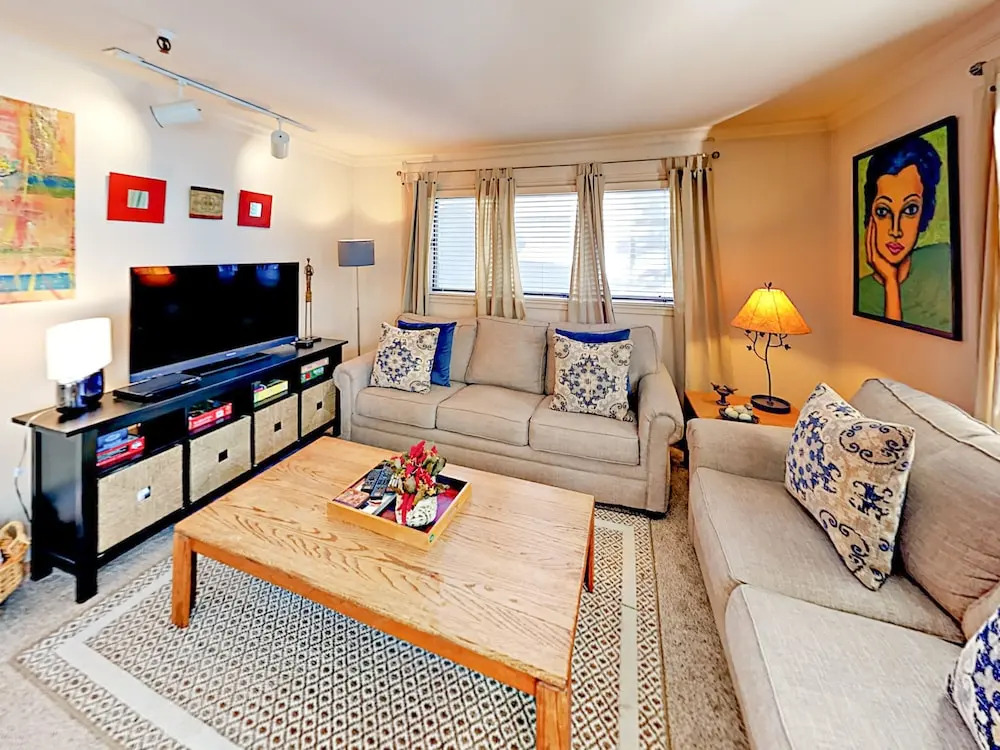 Woodside Unit #3B - 3 Br Condo