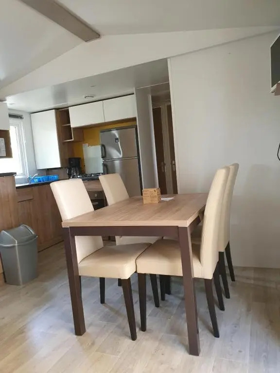 Mobile Home de Luxe 6 à 8 personnes