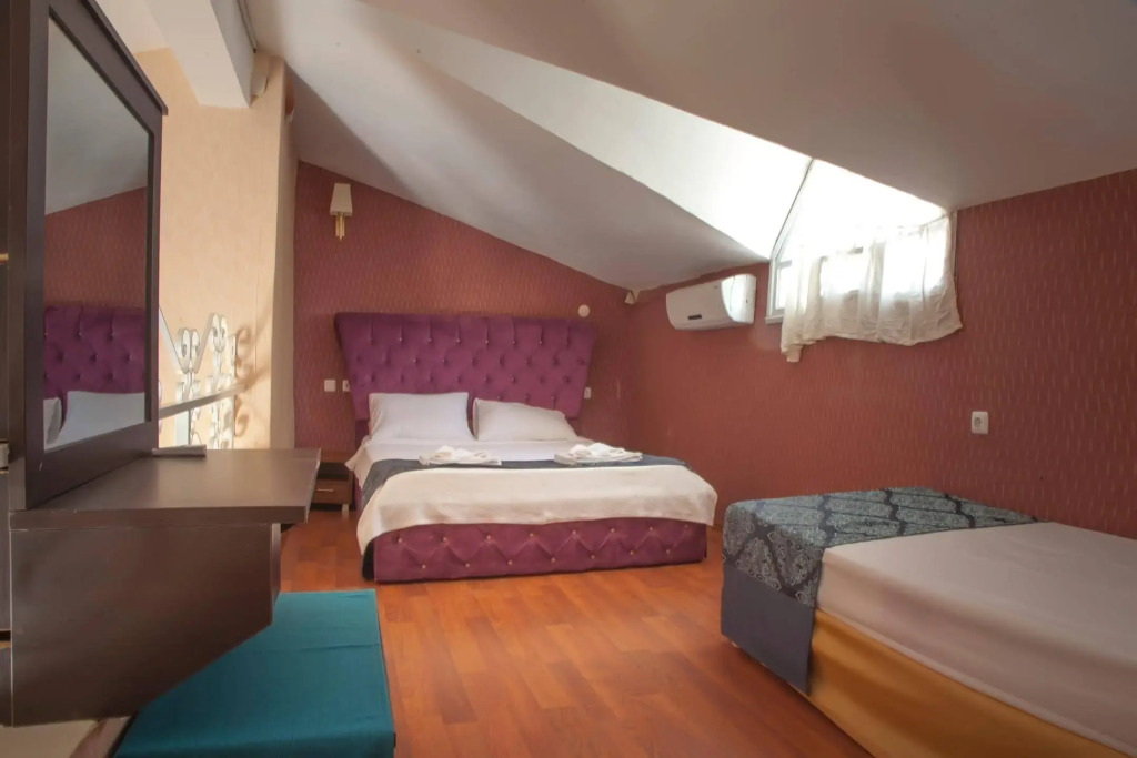 Peace Hotel