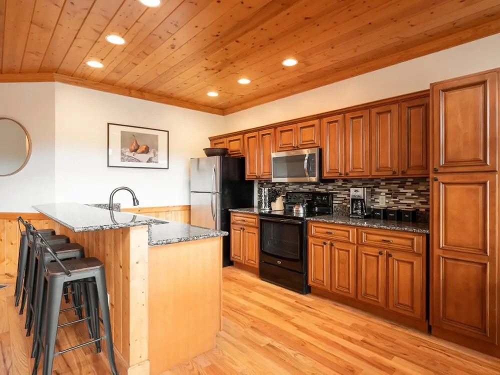 Red Oak by AvantStay Secluded Home w Gorgeous Views Pool Hot Tub Large Deck