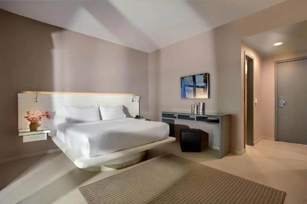 My Blue Hotel