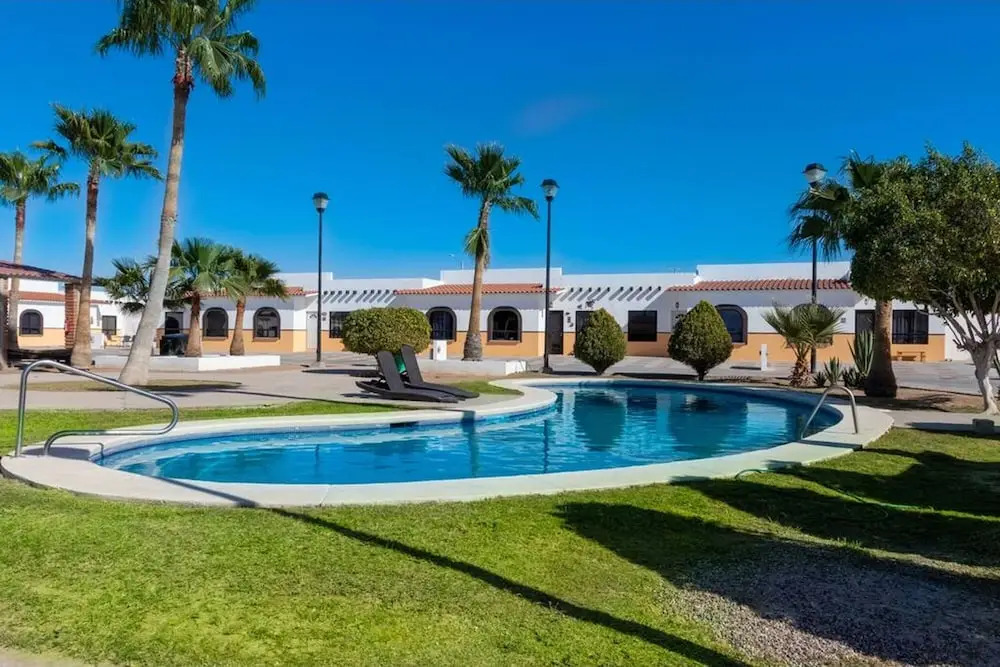Mexican Ambience Townhome With Pool 31