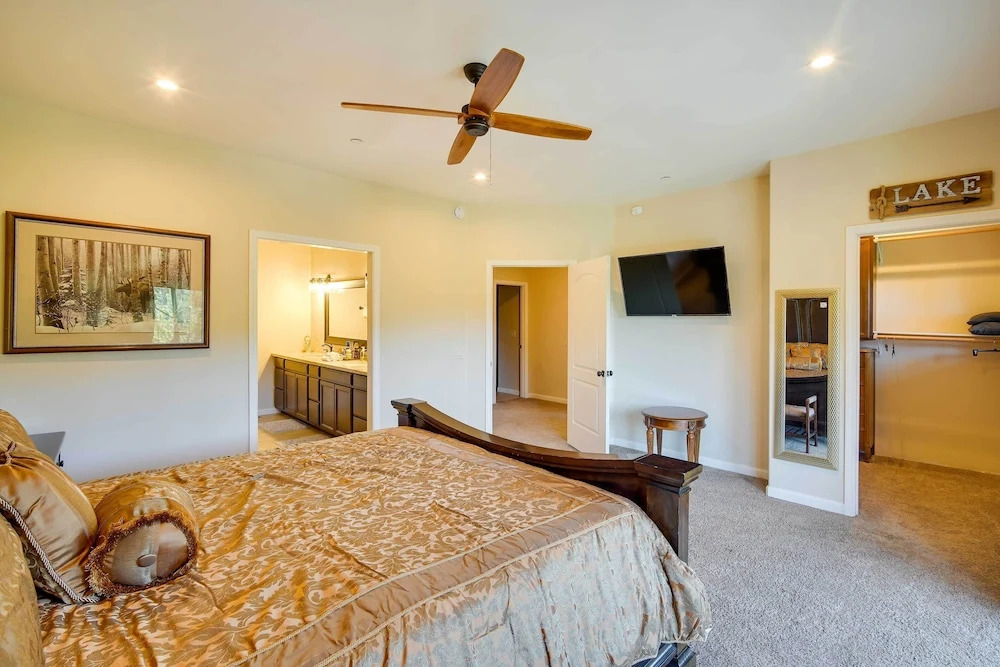 Lake Arrowhead Getaway With Decks + Game Room!