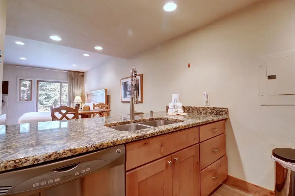 Pg G-5 Peregrine Condo