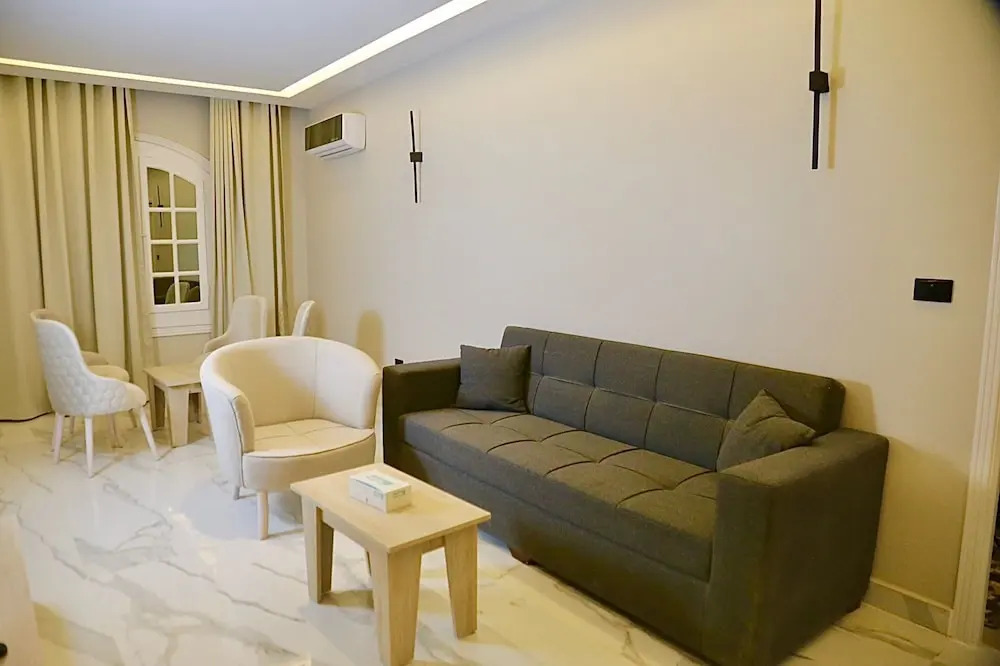 Golden House-التجمع الخامس