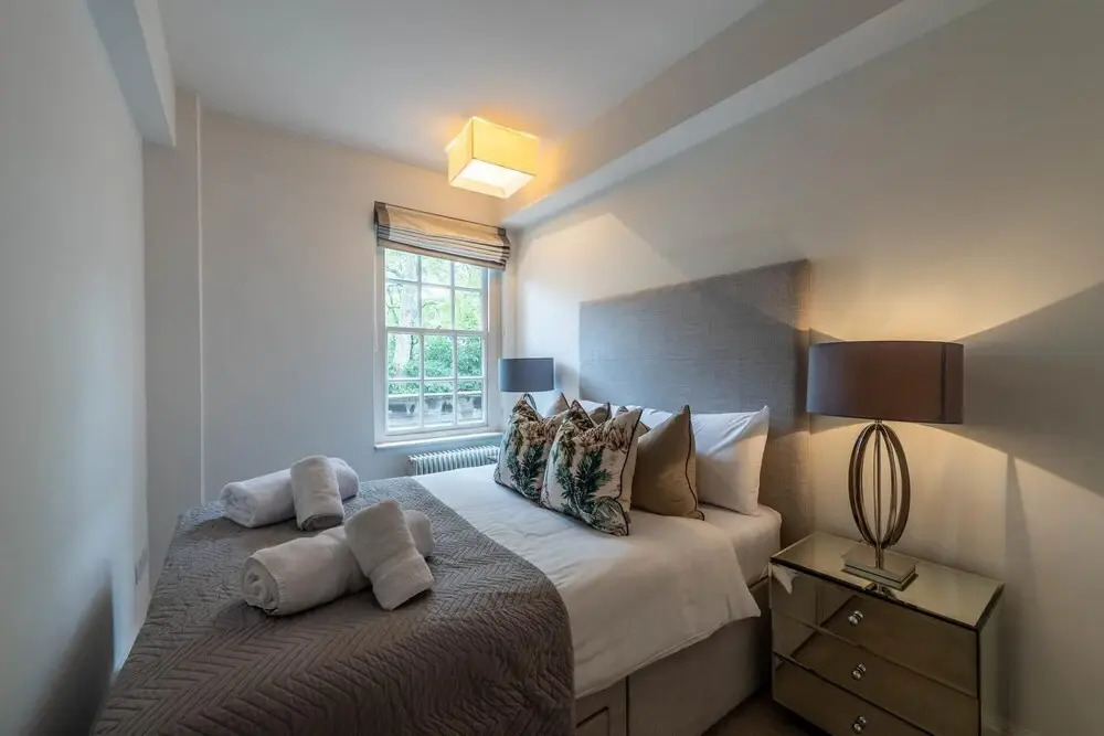 Smart 2 Bedroom Apartment in Chelsea 26