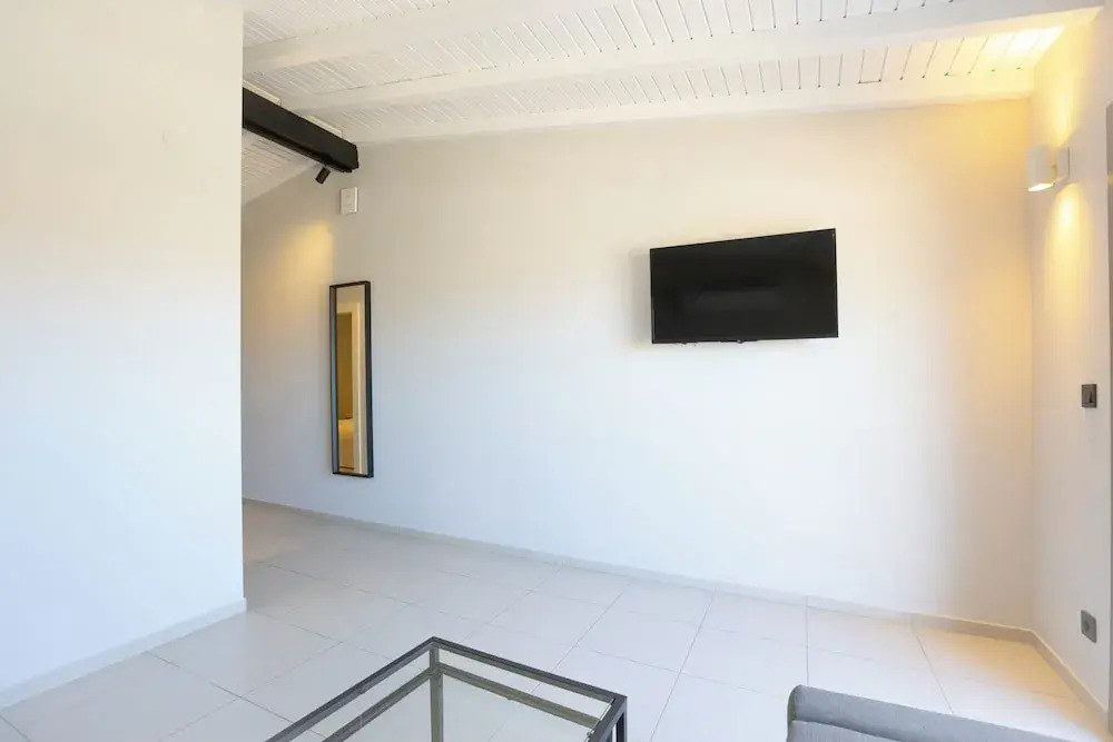 AEGEAN Apartments - Marina & Chios Island View