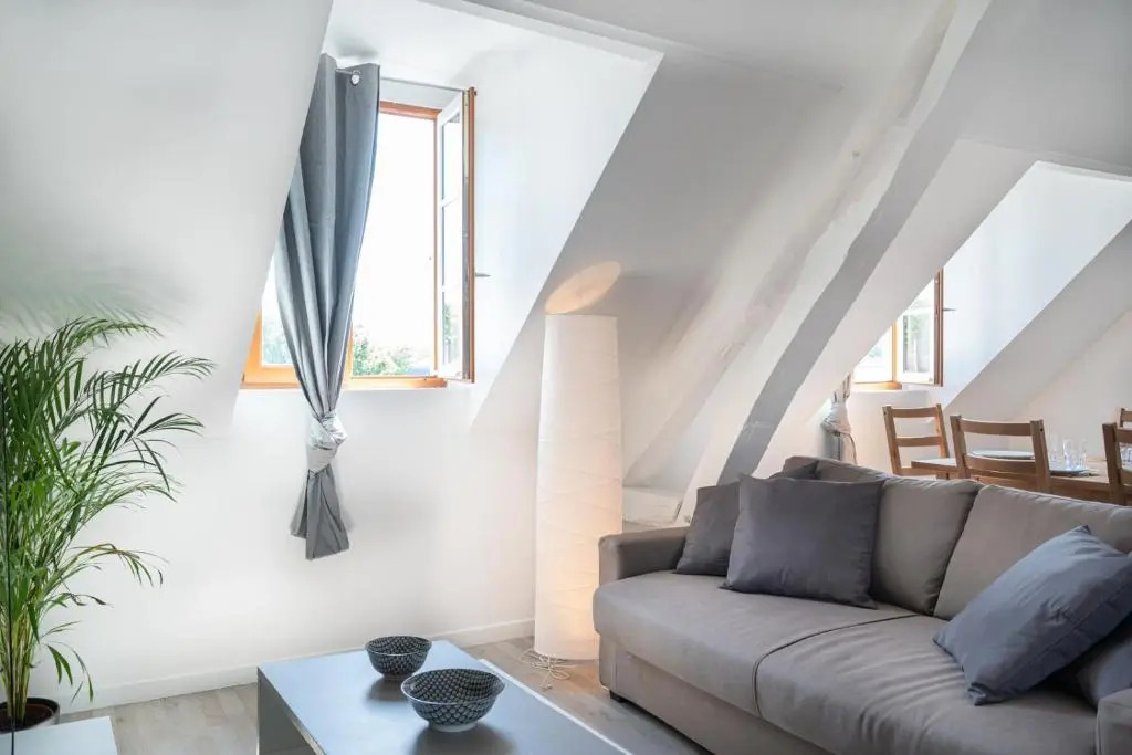 T3 Lumineux Proche Chateau Tout Equipé