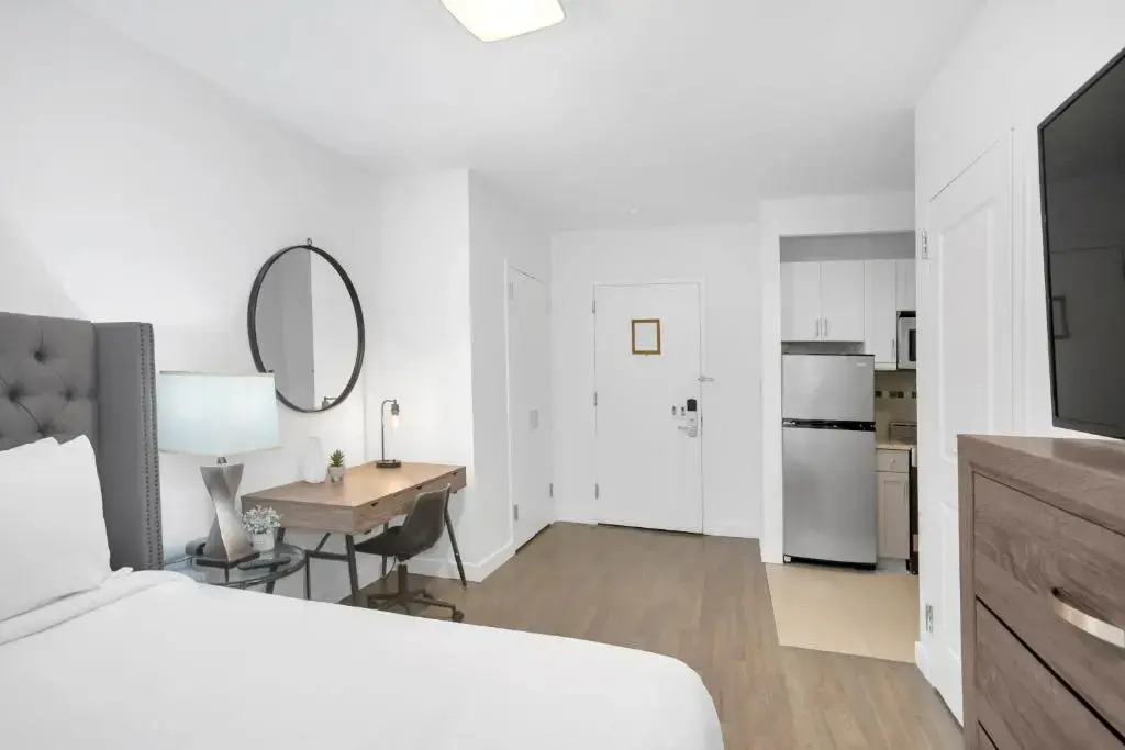 National at 888 Sixth Avenue - Furnished Apartments