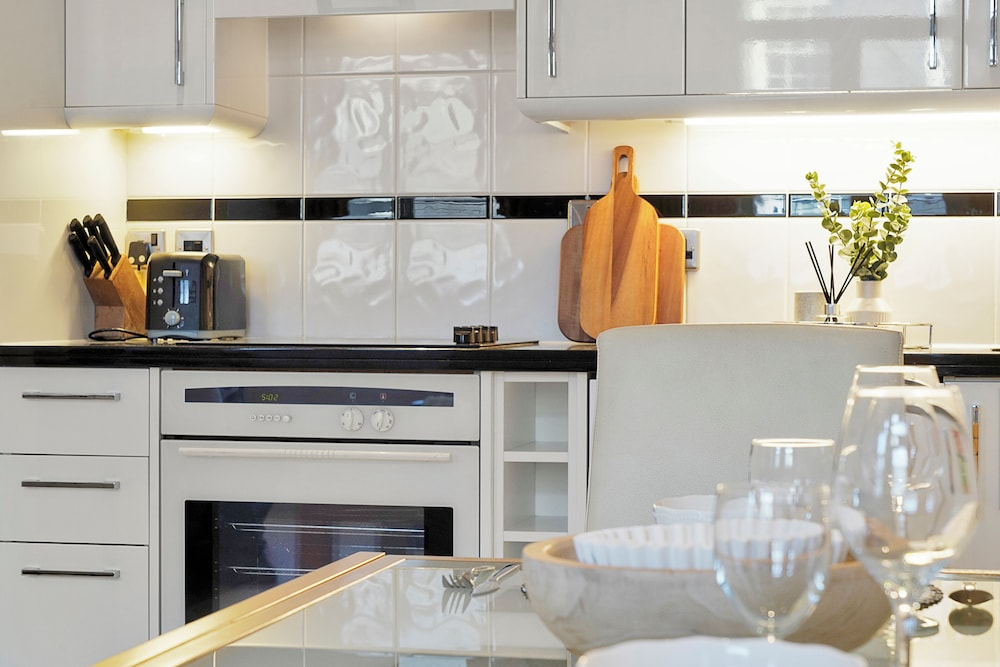 Hertford Flat 13