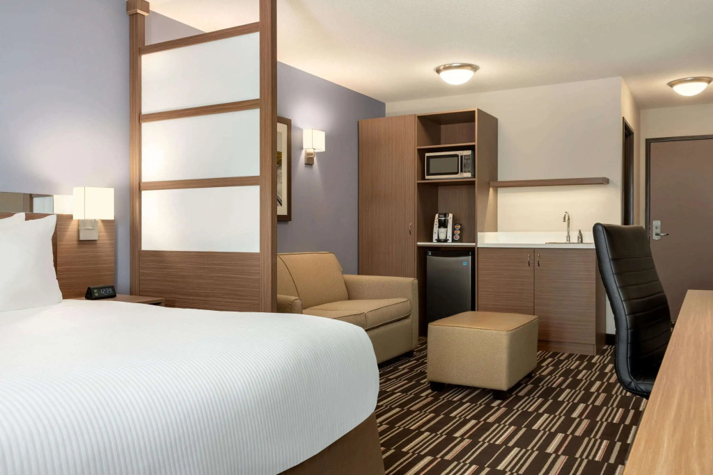 Microtel Inn & Suites by Wyndham Bonnyville
