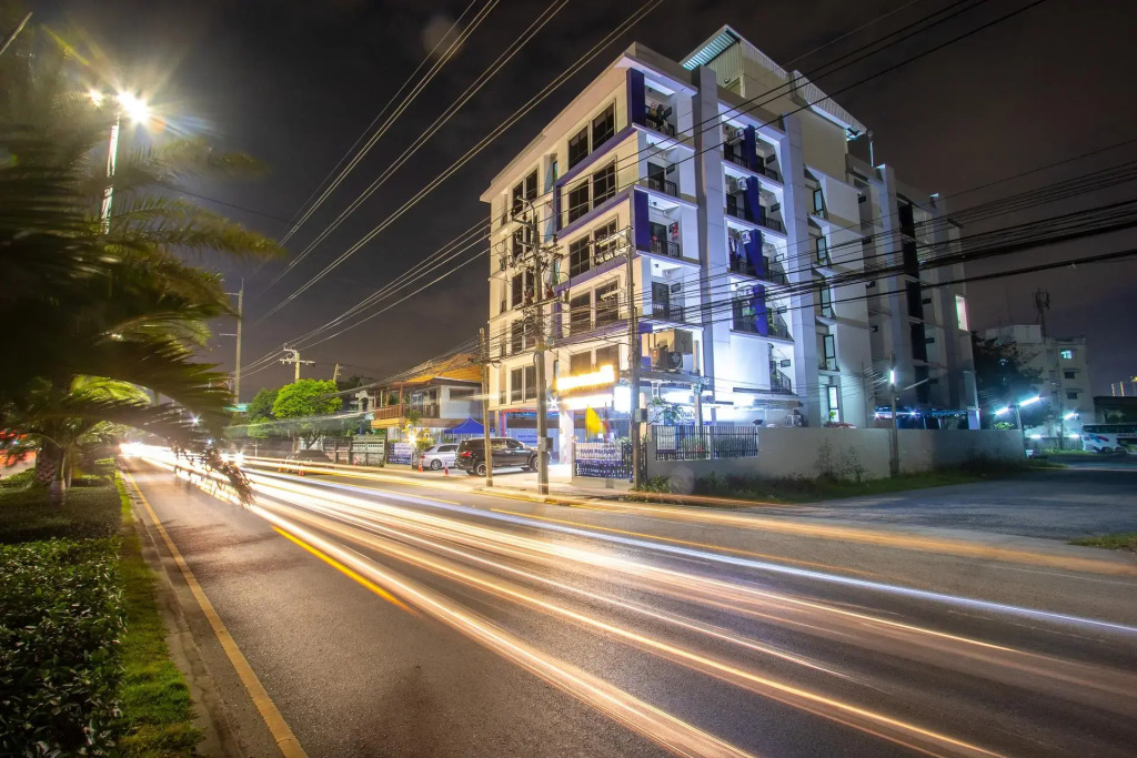 Baan Paknam Budget Hotel