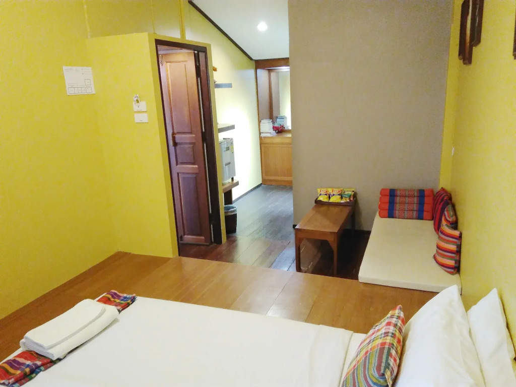 Thanicha Resort Amphawa