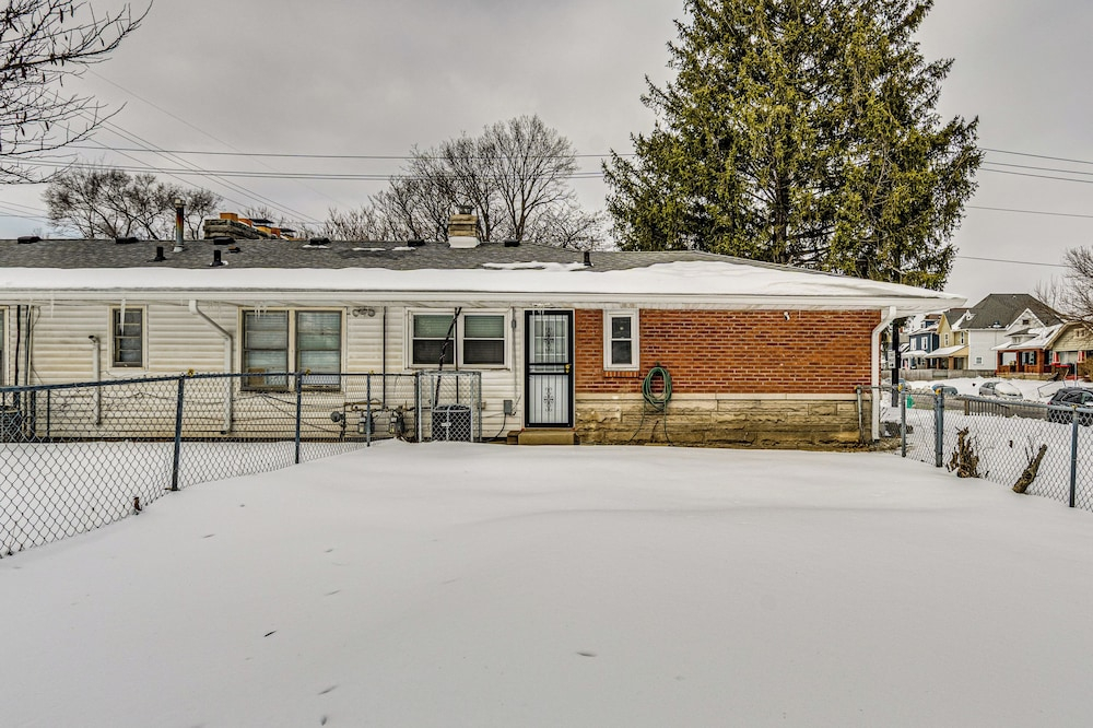 4 Mi to Dtwn Indy! Couples Retreat in Crown Hill