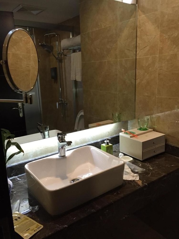 YJ Intl. Hotel