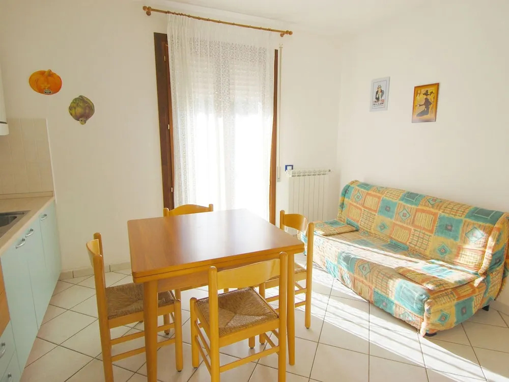 Scenic Apartment in Rosolina Mare with Parking