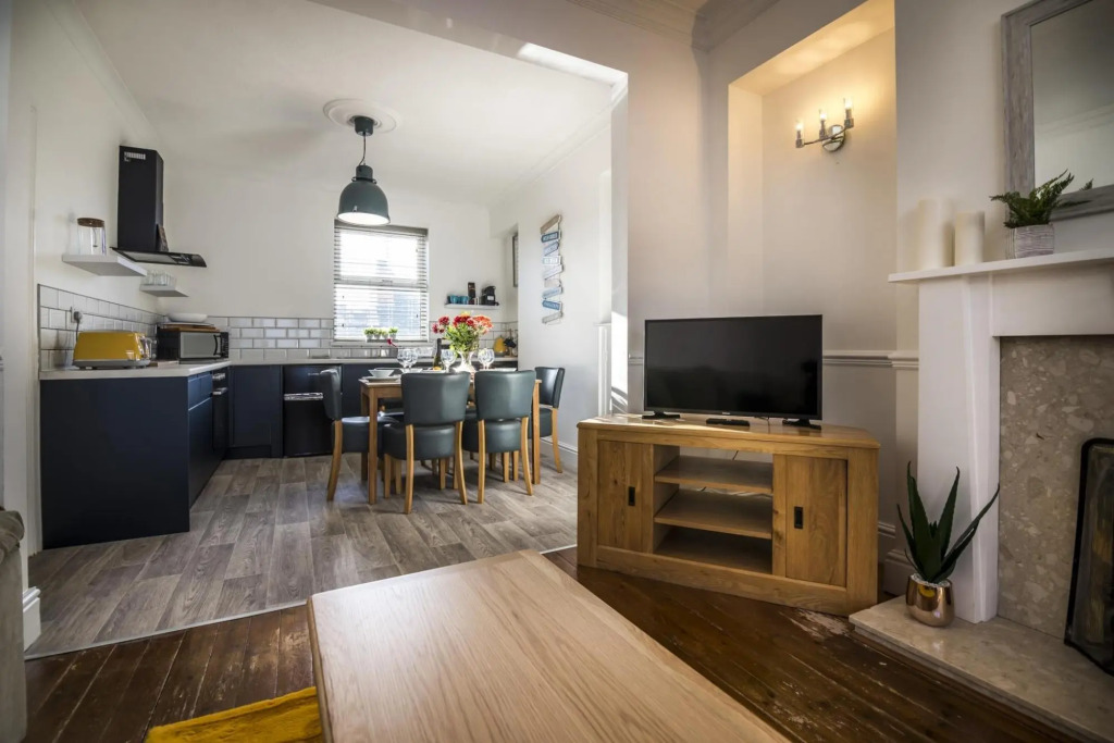 Ivydene - 3 Bedroom Holiday Home - Tenby