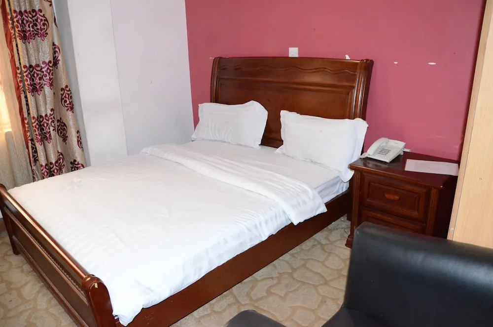 Geed Hotel